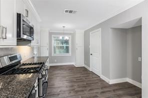 1539 Maux Dr #1539 - Photo 2 of 20