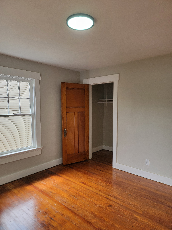 2112 Ravenwood Ave - Photo 5 of 19