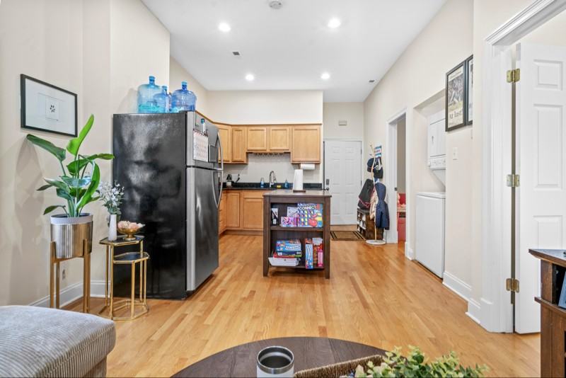 1653 S Throop St #2ndFLREAR - Photo 2 of 19