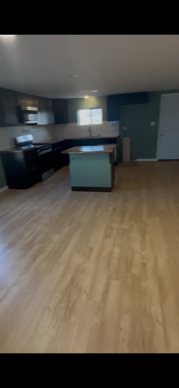 802 Sinclair Ave - Photo 3 of 7