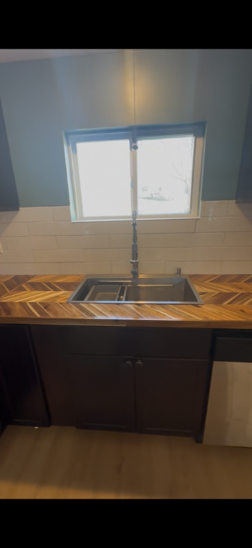 802 Sinclair Ave - Photo 4 of 7