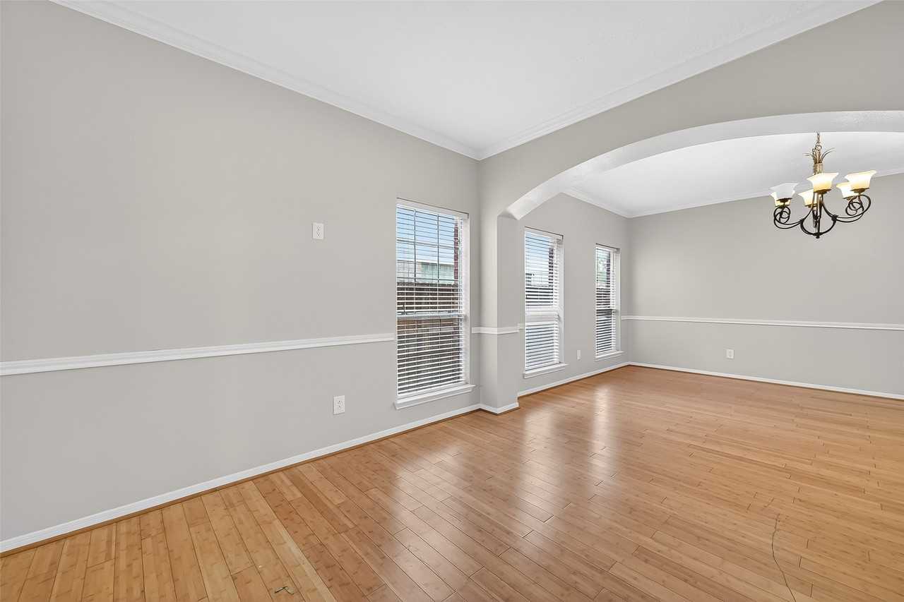 21519 San Marino Dr #21519 - Photo 2 of 41