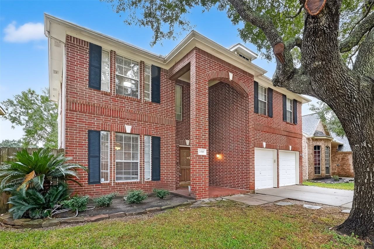 21519 San Marino Dr #21519 - Photo 3 of 41