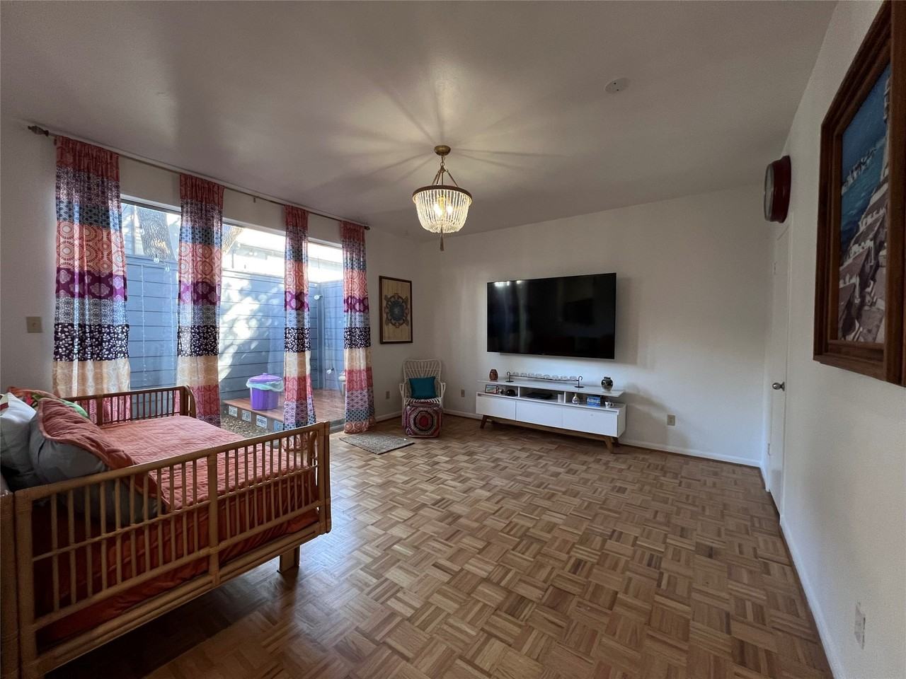 2100 Commonwealth St #2100L - Photo 5 of 21