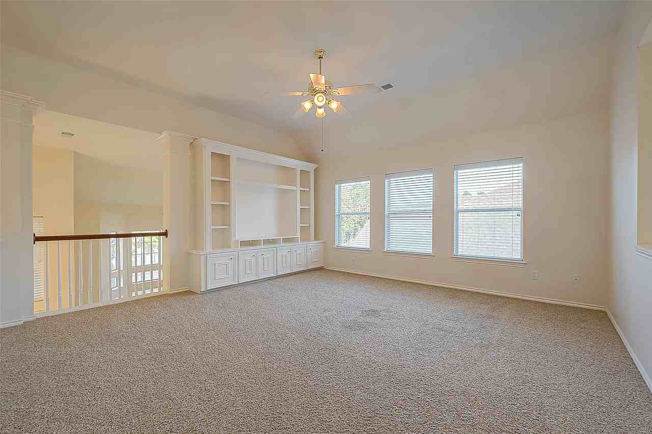 21411 Willow Glade Dr #21411 - Photo 7 of 46