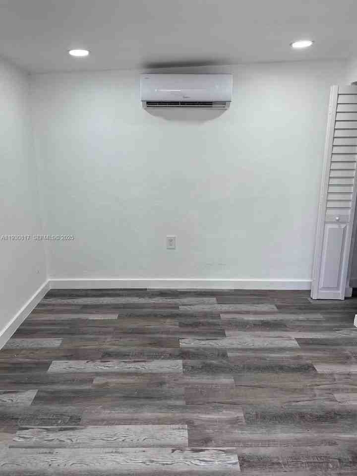 50 Nw 68th Ct #50-2 - Photo 2 of 13