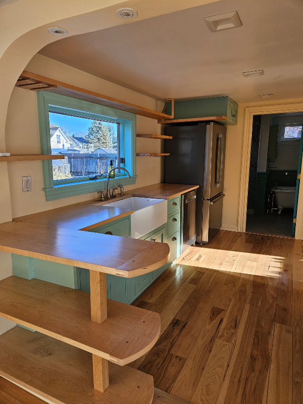 11 Knott St - Photo 6 of 20