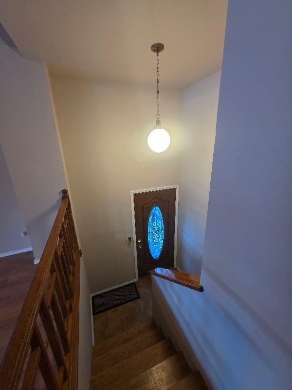 18660 Kings Point Cir - Photo 5 of 20