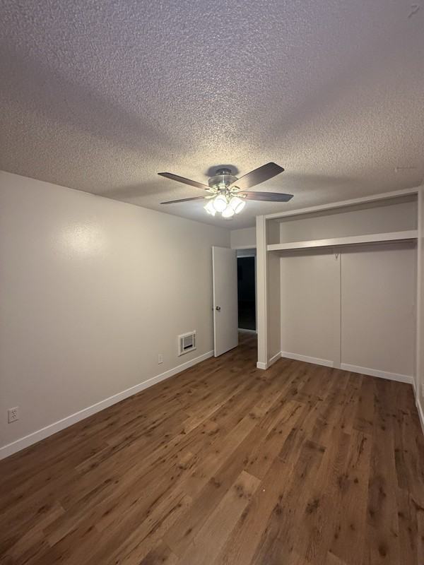 319 Jullien Dr - Photo 7 of 11