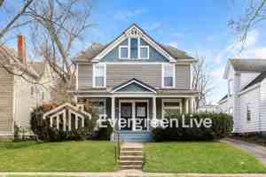featured image of 4524 Whetsel Ave