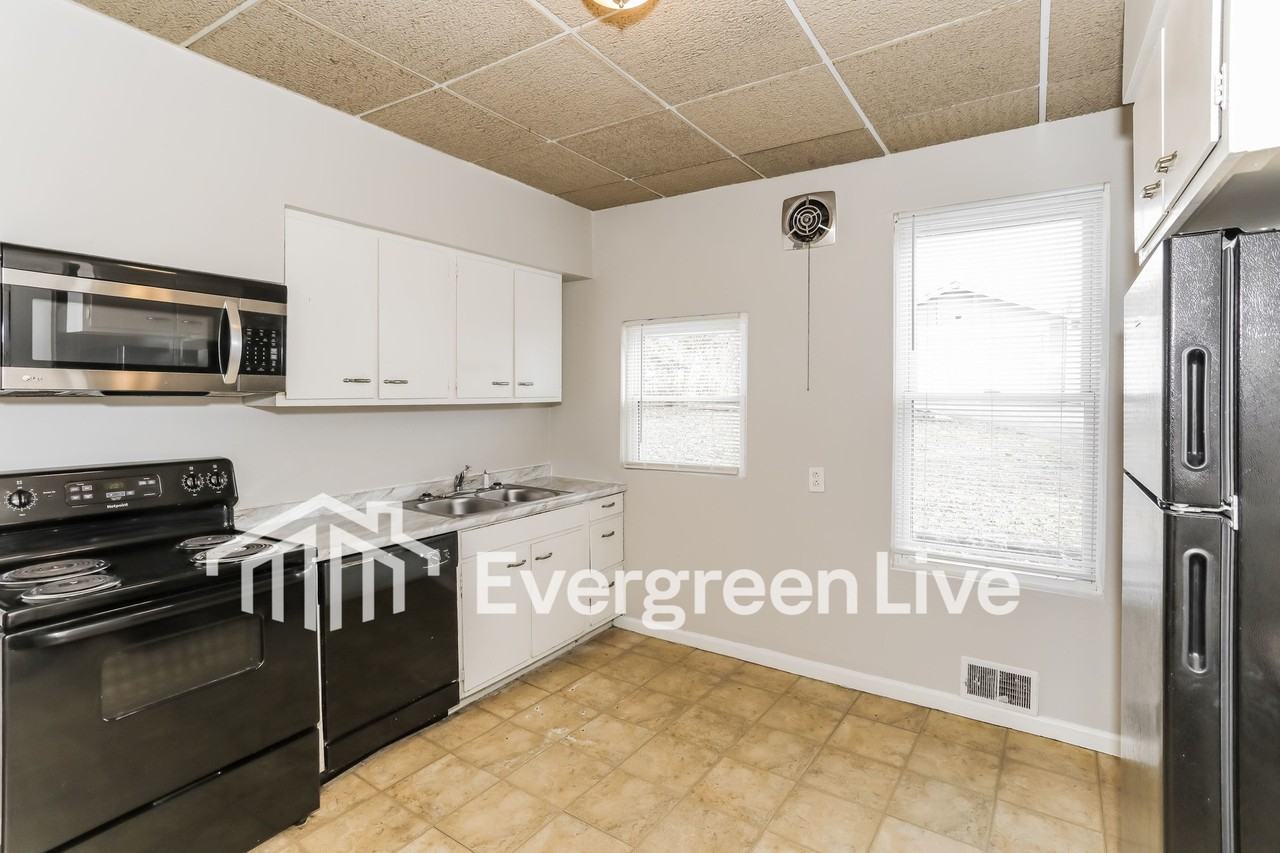 4524 Whetsel Ave - Photo 5 of 15