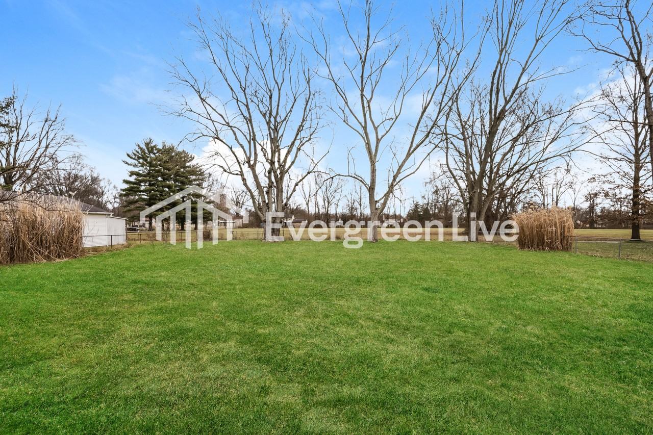 5732 Cromley Dr - Photo 3 of 15