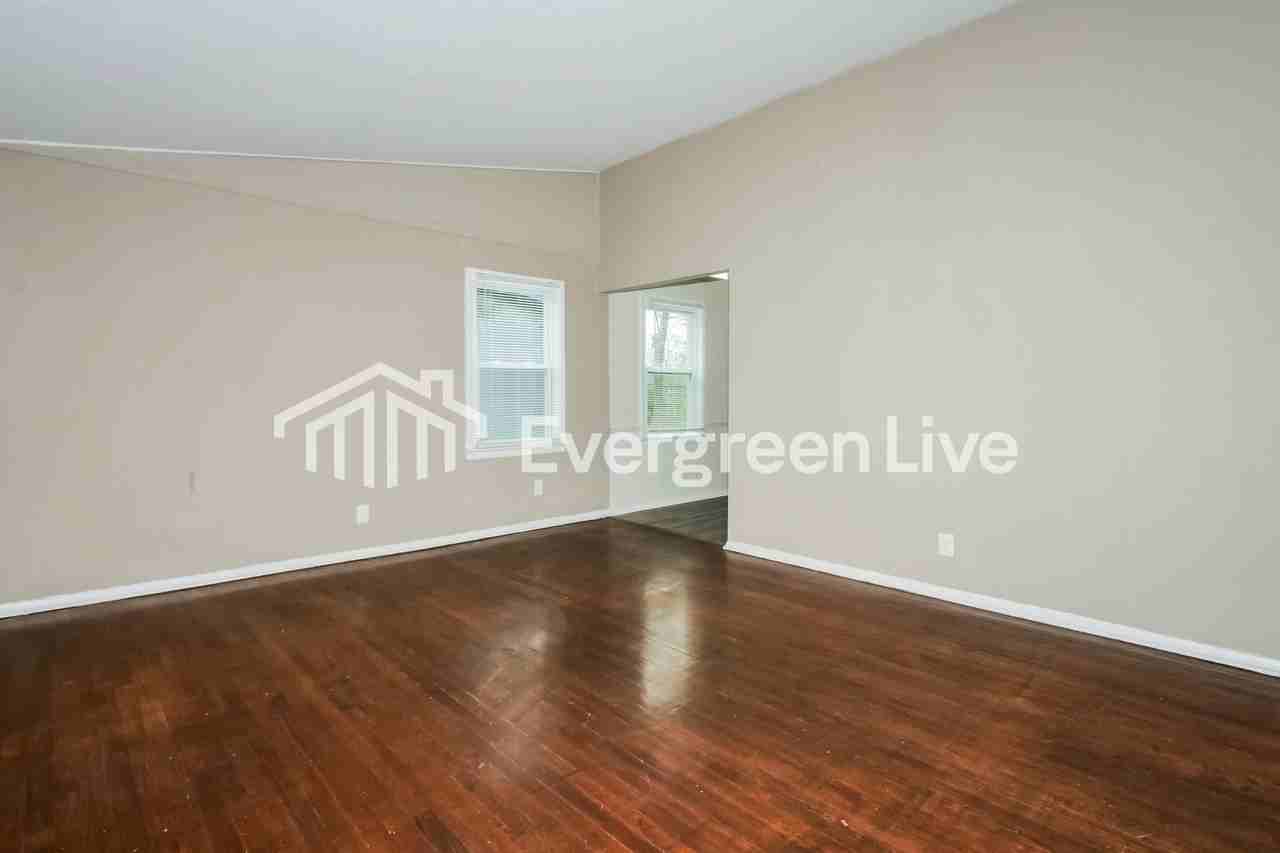 1574 Gowan Dr - Photo 3 of 15