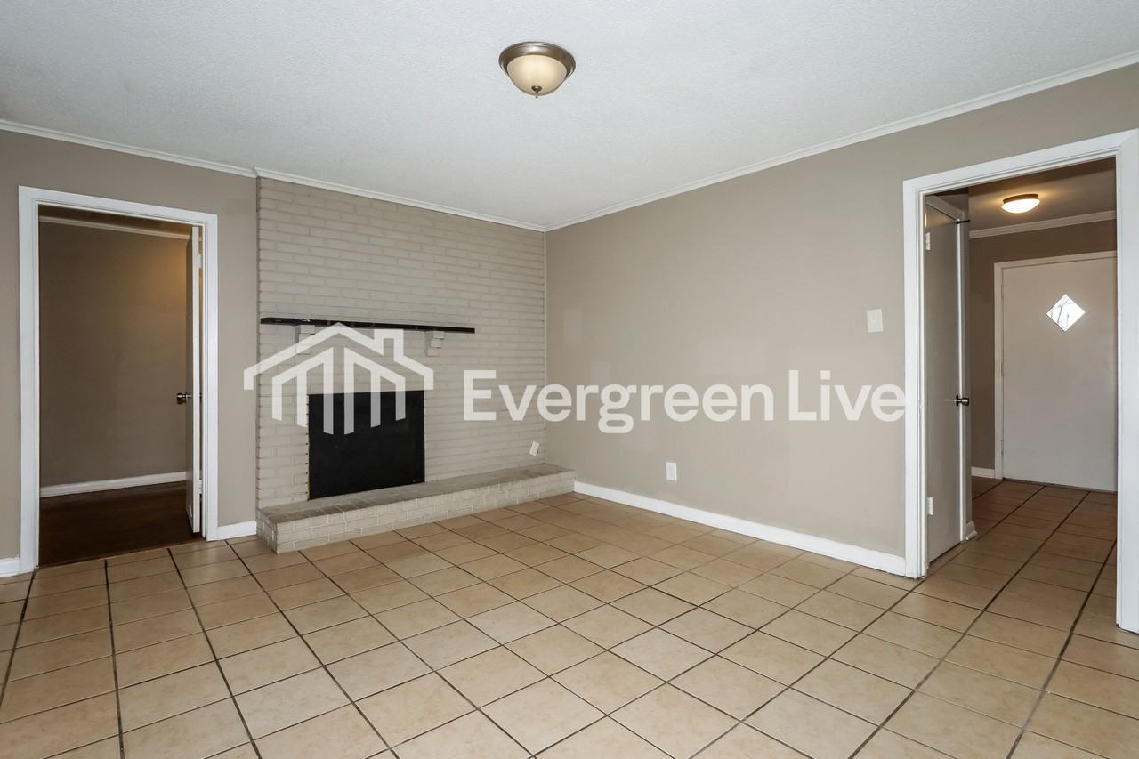 3070 Magevney St - Photo 4 of 15