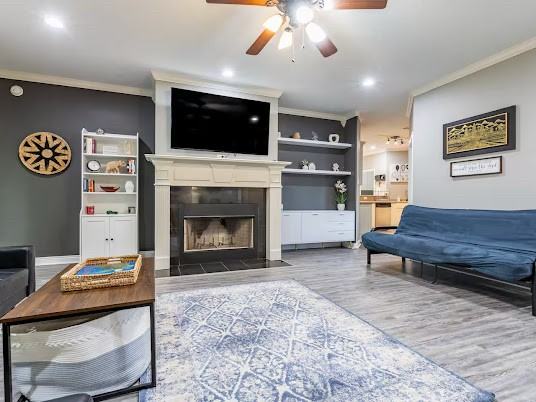 8116 Kanis Oaks Dr - Photo 6 of 40