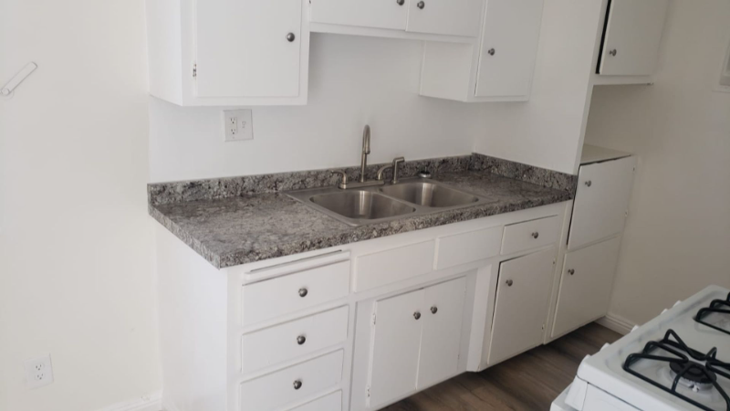 6636 Tujunga Ave #1 - Photo 4 of 9