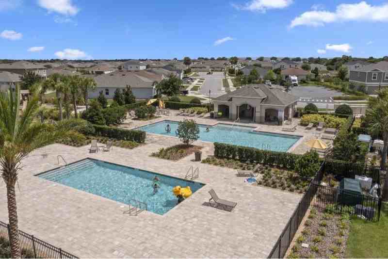 1143 Seedorf Dr - Photo 3 of 37