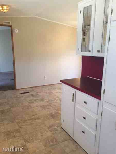 726 Reedy O Smith Rd - Photo 3 of 13