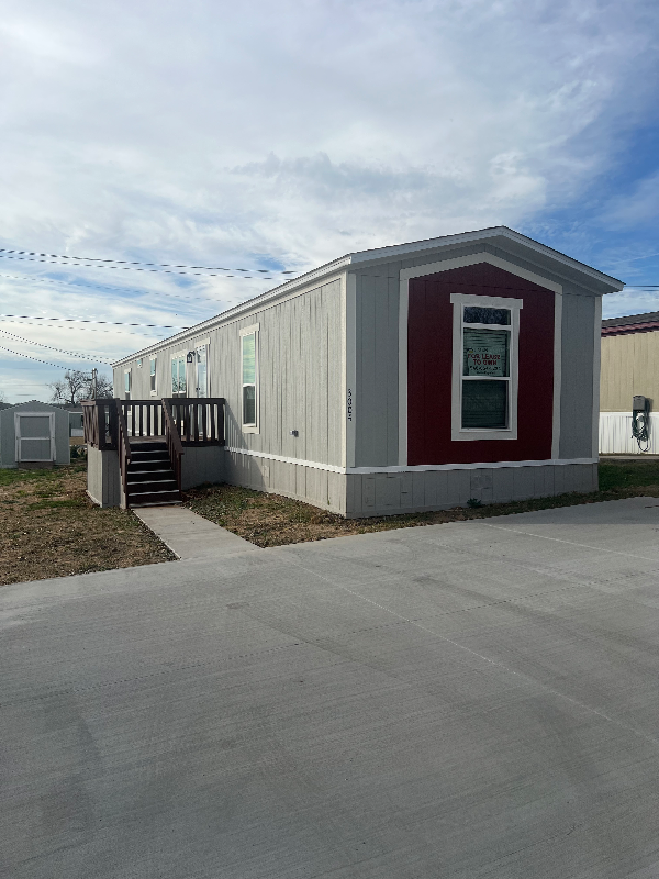 2001 Fm #37 - Photo 2 of 9