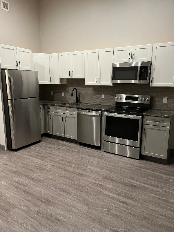 56 Oak Ter #409 - Photo 3 of 14