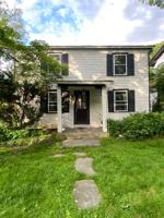 featured image of 3 Clinton St