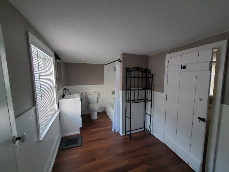 3 Clinton St - Photo 5 of 8