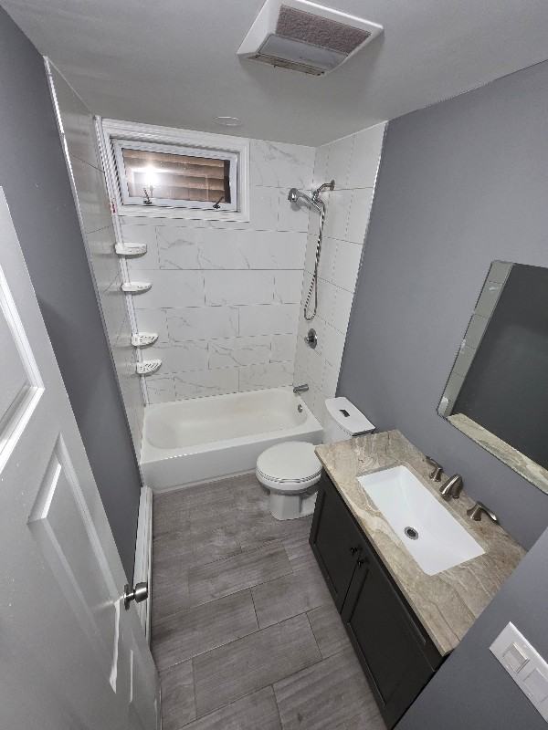 718 E 18th St - Photo 4 of 9