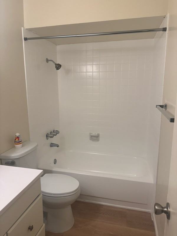 986 5th Ave - Photo 7 of 15