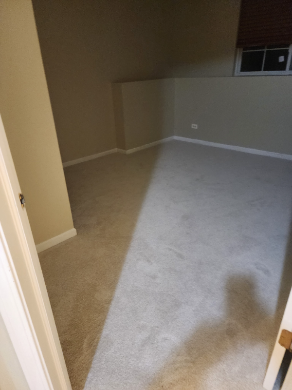 611 Conservatory Ln - Photo 3 of 16