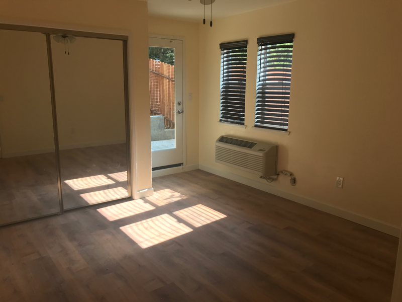 990 Thompson Way #C - Photo 7 of 9