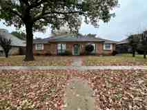 4821 S Country Club Rd - Photo 1 of 1