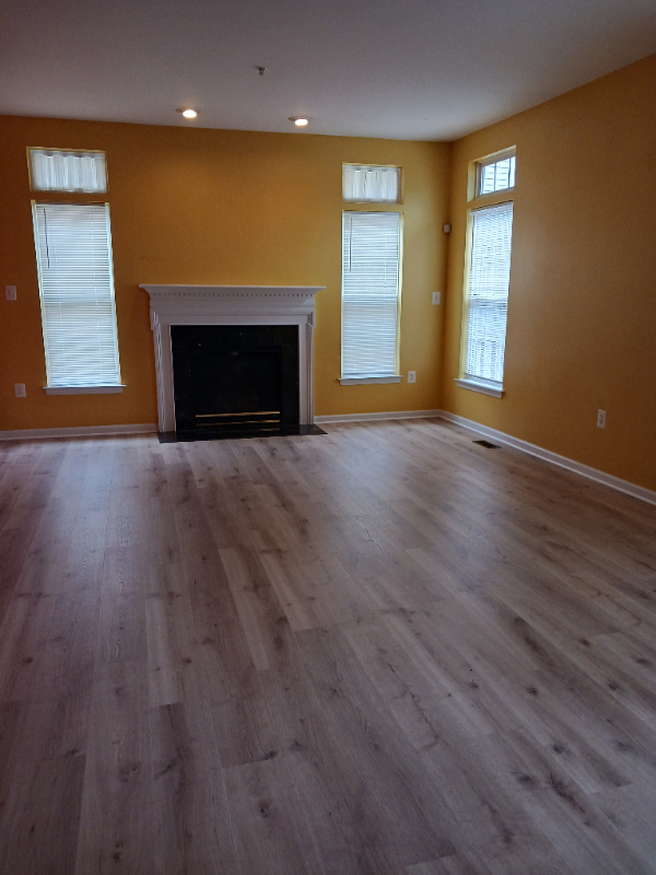 5008 Sinope Way - Photo 3 of 8