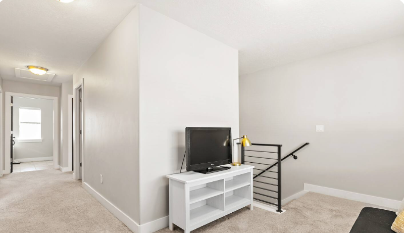 9721 S Fira Ln - Photo 4 of 37