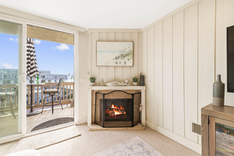 999 N Pacific St #C310 - Photo 4 of 20