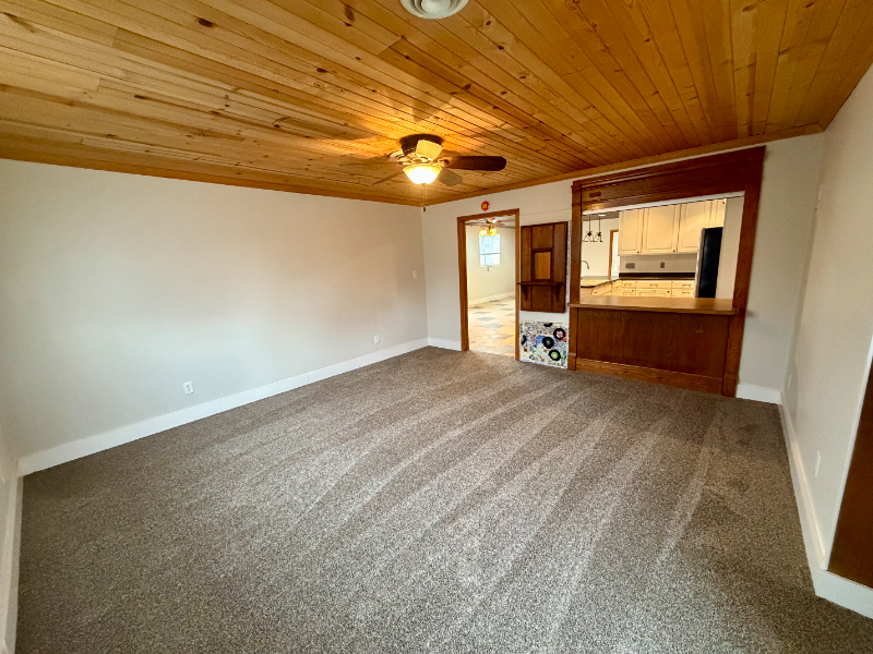 401 3rd St - Photo 2 of 18