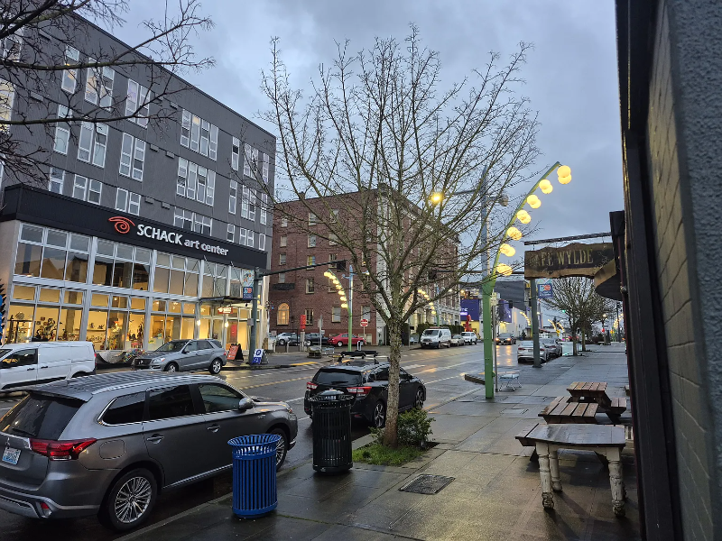 2916 Hoyt Ave #2 - Photo 3 of 8