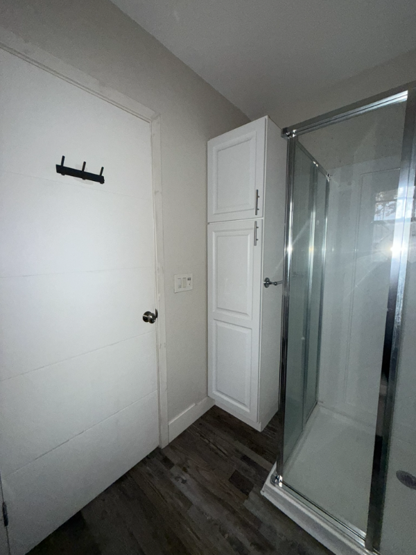 2000 6th St #B - Photo 7 of 10