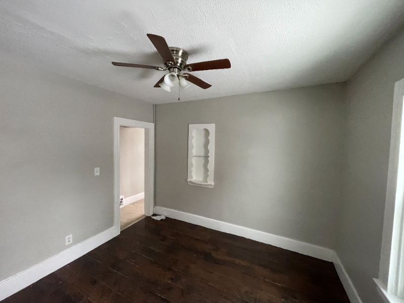 1322 - Photo 2 of 17