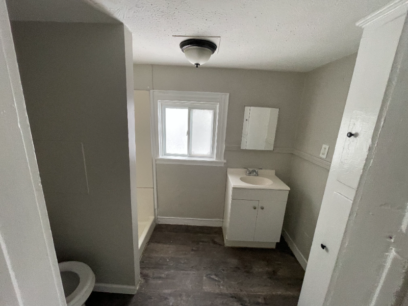 1322 - Photo 4 of 17