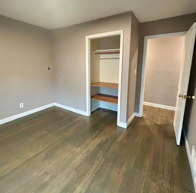 61 Blackstone Rd - Photo 5 of 11