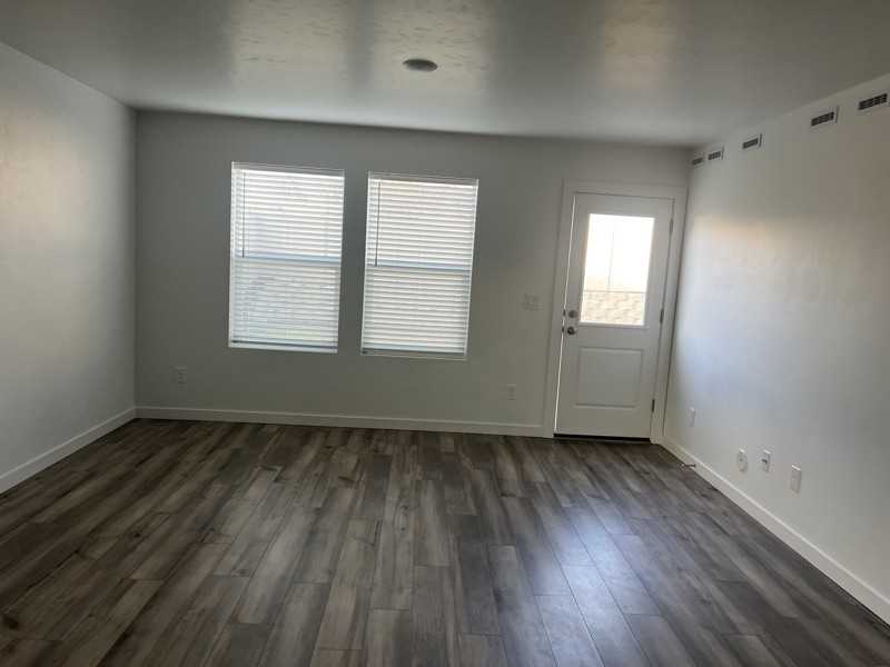 11392 Barn Ranch St - Photo 6 of 13