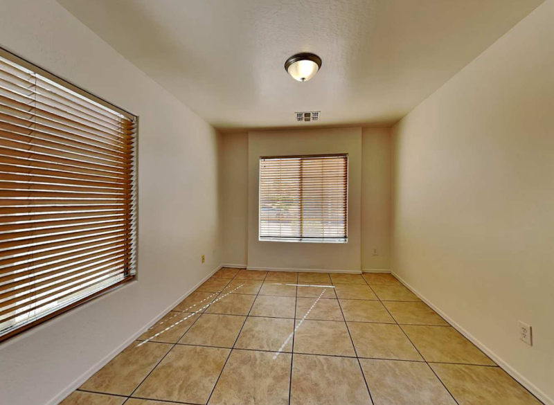 1603 W Alta Vista Rd #1 - Photo 2 of 10