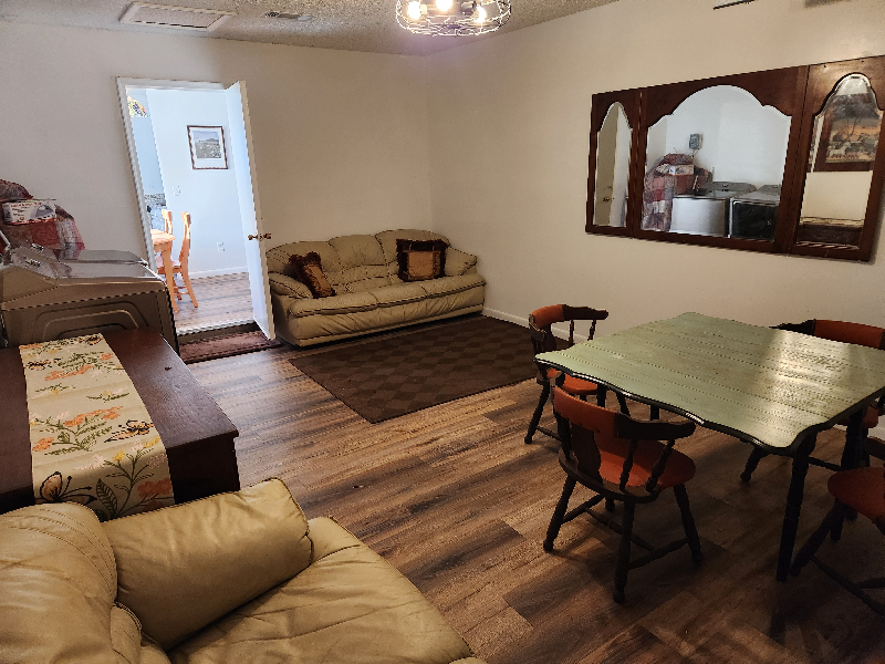 301 Hidden Glen Way - Photo 7 of 20