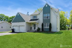 featured image of 1484 Osage Rd