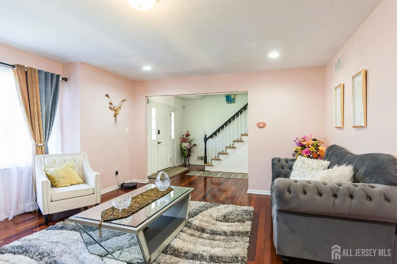 1484 Osage Rd - Photo 2 of 20