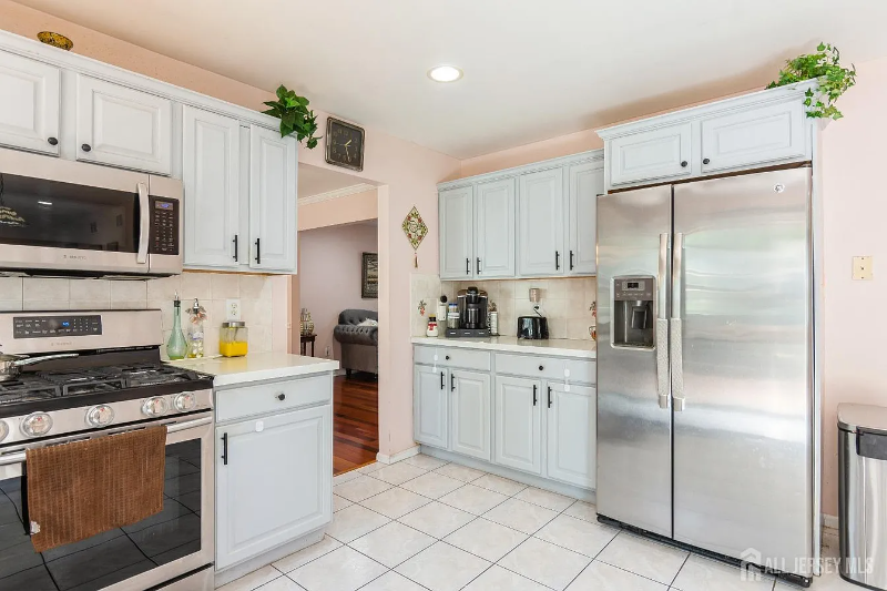 1484 Osage Rd - Photo 7 of 20