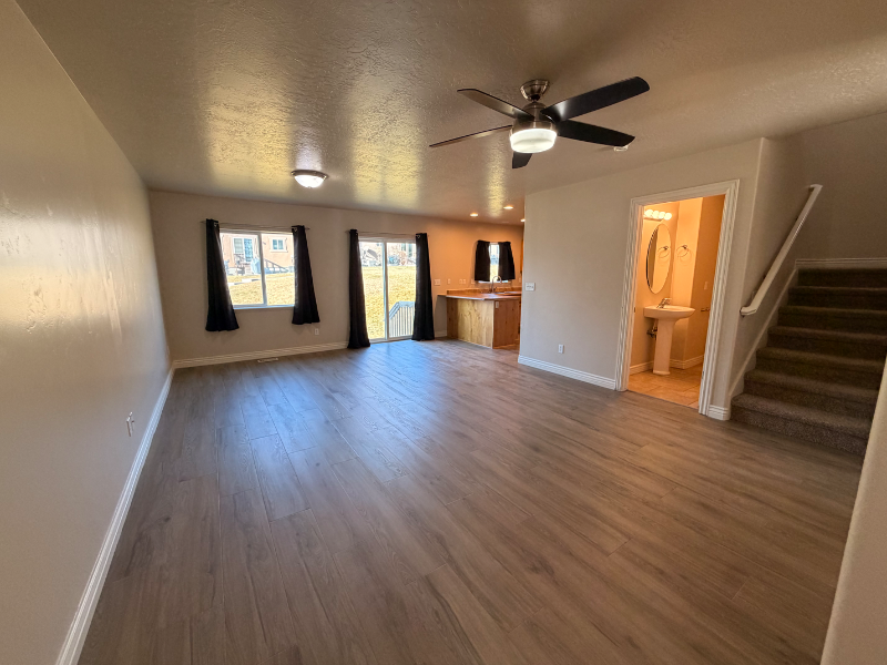 1987 N Churchill Rd - Photo 2 of 16