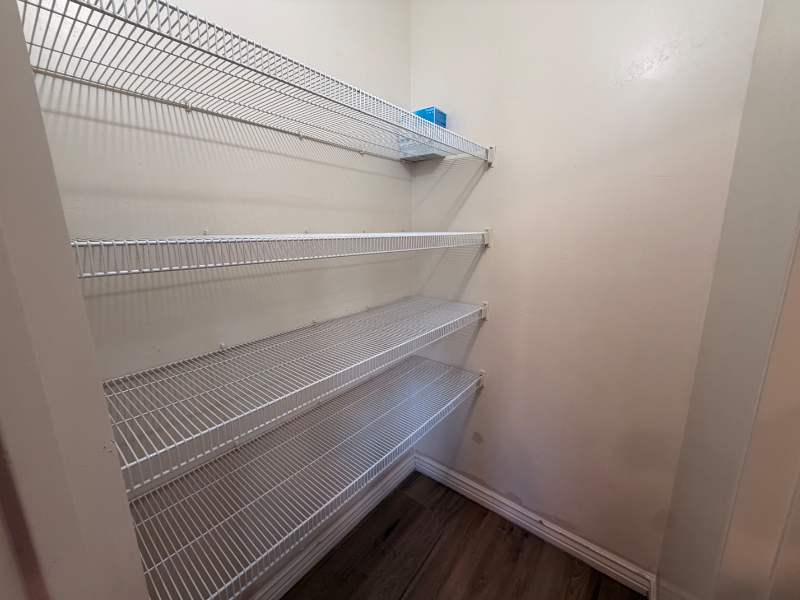 1987 N Churchill Rd - Photo 5 of 16