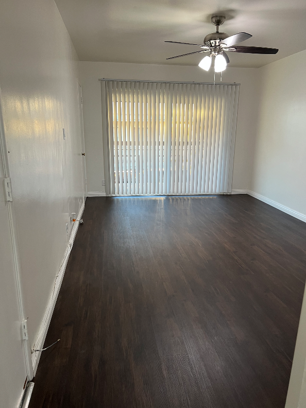 214 W Maple St #23 - Photo 4 of 7