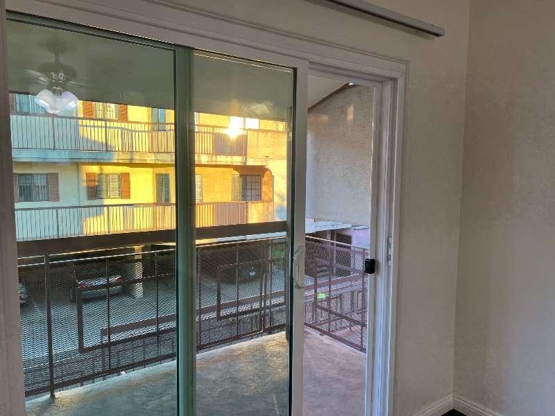 214 W Maple St #23 - Photo 6 of 7